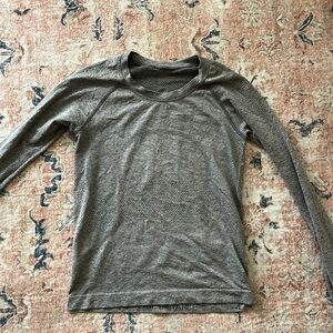 Lululemon Swiftly Tech Longsleeve Shirt 2.0 *waist length